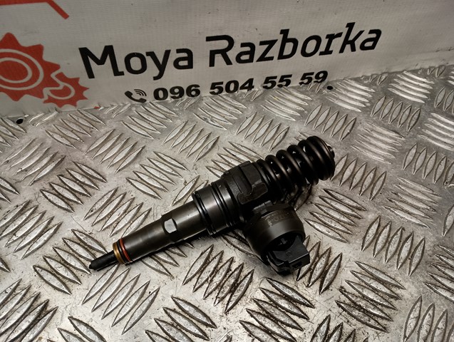 Форсунка інжектора 038130073BQ VAG