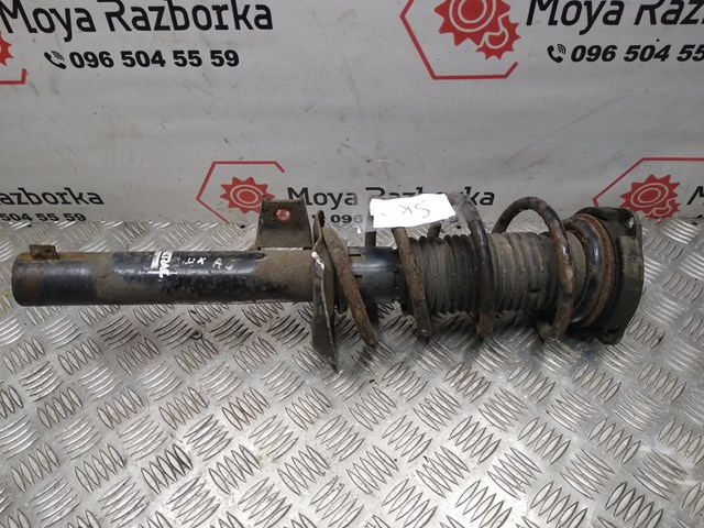 Стойка амортизатора передняя MCD0080 MAXTRAC