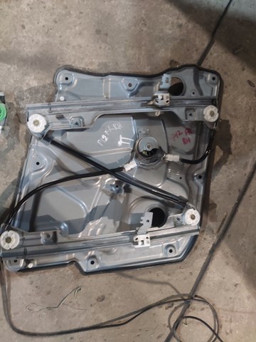 Склопідйомник передньої правої двері 80770AV600 NISSAN
