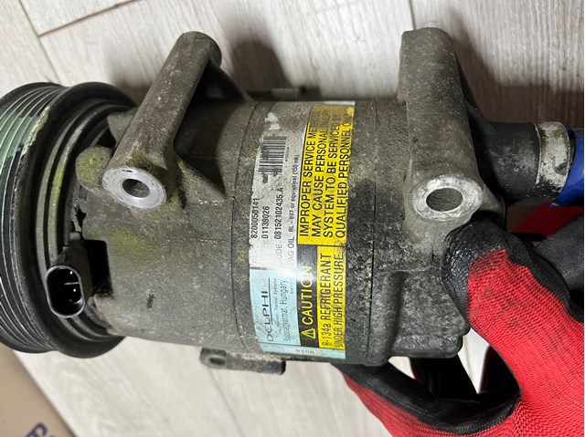 Компресор кондиціонера 8200050141 RENAULT