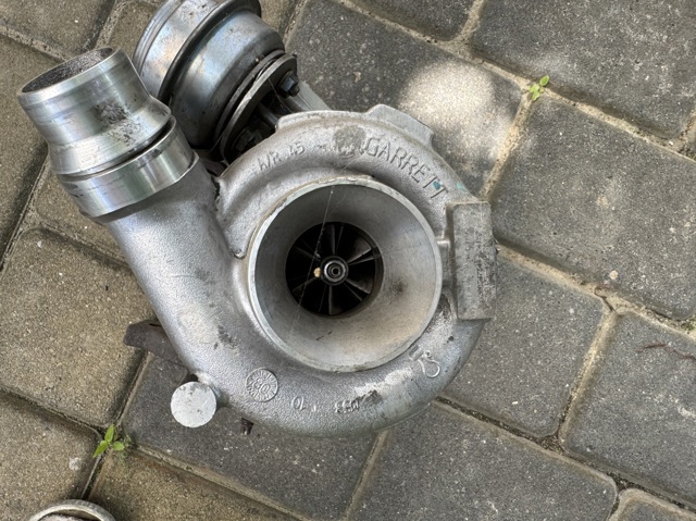 Турбокомпресор 8200347344 RENAULT