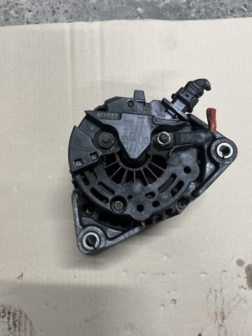Авто генератор 0124515032 BOSCH