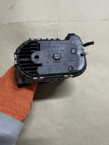 Дросільна заслінка в зборі 0281002681 BOSCH