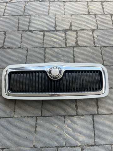 Решітка 1U0853651E VAG