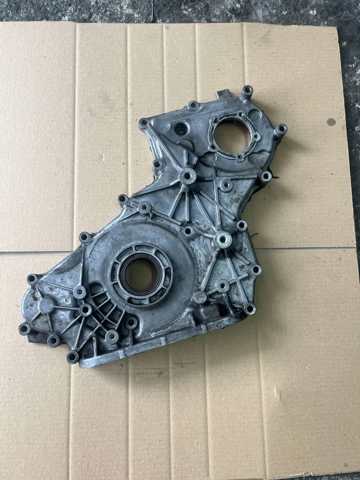 Кришка двигуна передня 213704A000 HYUNDAI
