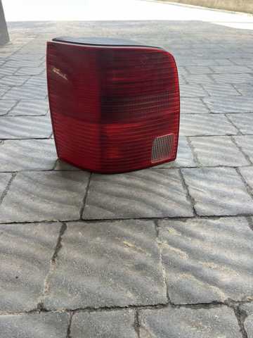 Задня ліва фара 3B9945111F VAG
