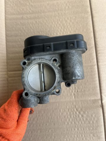 Заслінка повітряна A1661410225 MERCEDES