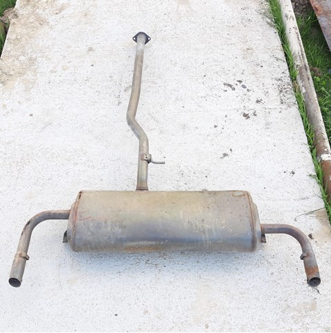 Глушник задній 1743025220 TOYOTA