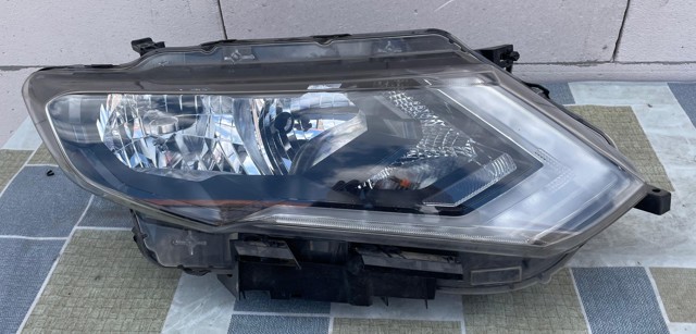 Фара комбінована, передня 260106FP1A NISSAN