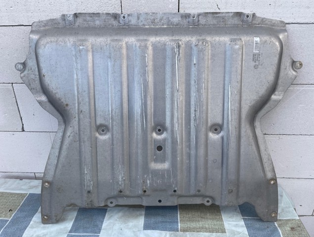 Захист двигуна передній 31146883283 BMW