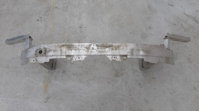 Балка бампера переднього 51117421599 BMW