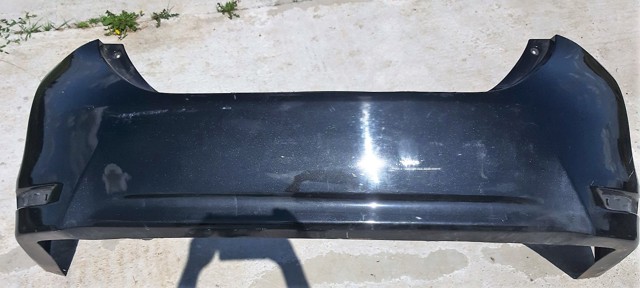 Буфер (бампер) задній 5215902A20 TOYOTA