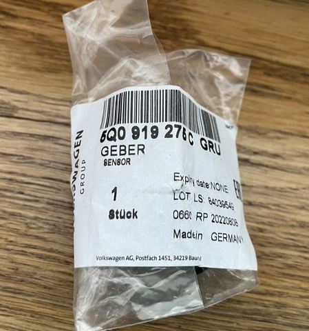 Датчик сигналізації парковки (парктронік), передній 5Q0919275CGRU VAG