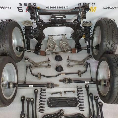 Стійка передня права 31316874374 BMW