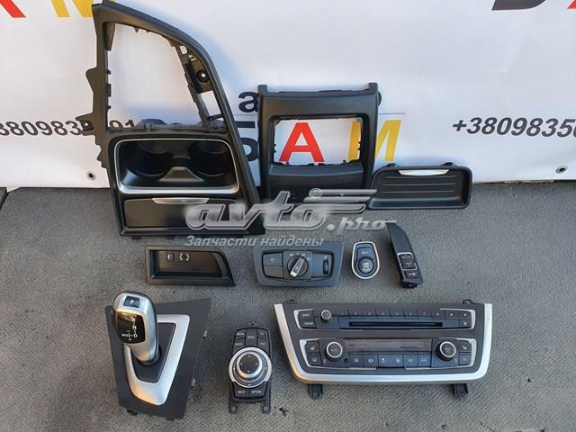 Декоративна накладка центральної консолі 51169218925 BMW