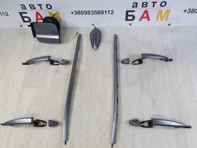 Ручка передньої двері зовнішня права 51217396306 BMW