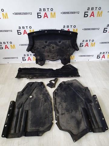 Кронштейн кріплення захисту двигуна 51717188835 BMW