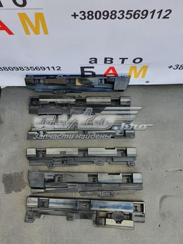 Опора порога (кріплення) 51777256919 BMW