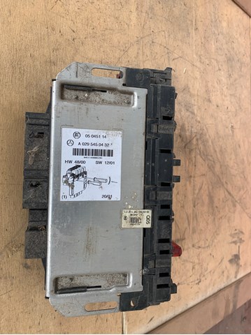 Монтажний блок 0295450432 MERCEDES