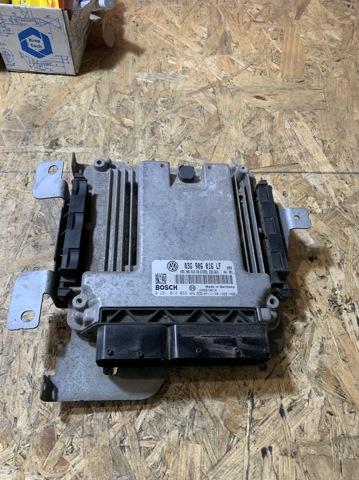 Блок двигуна 03G906016 VAG