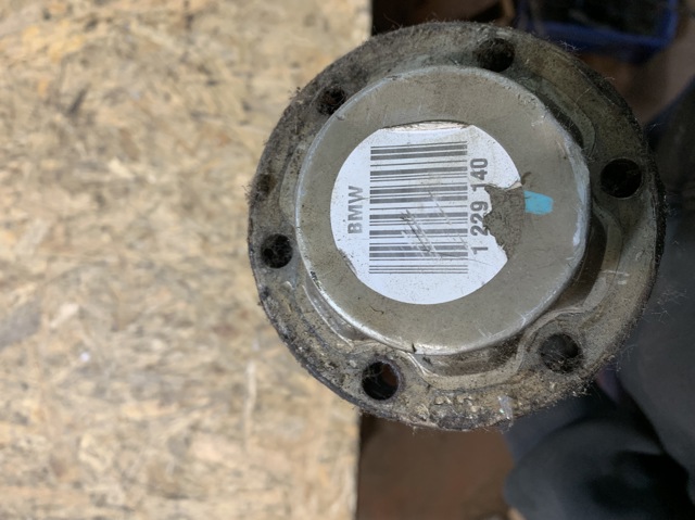 Привід задній 1229140 BMW