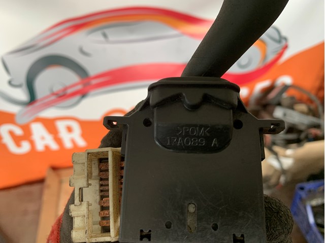 Перемикач підрульовий, лівий 17A089 MAZDA