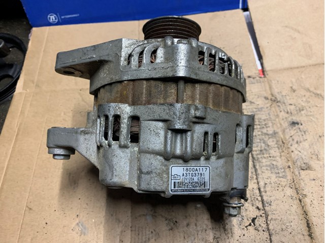 Авто генератор 1800A117 MITSUBISHI