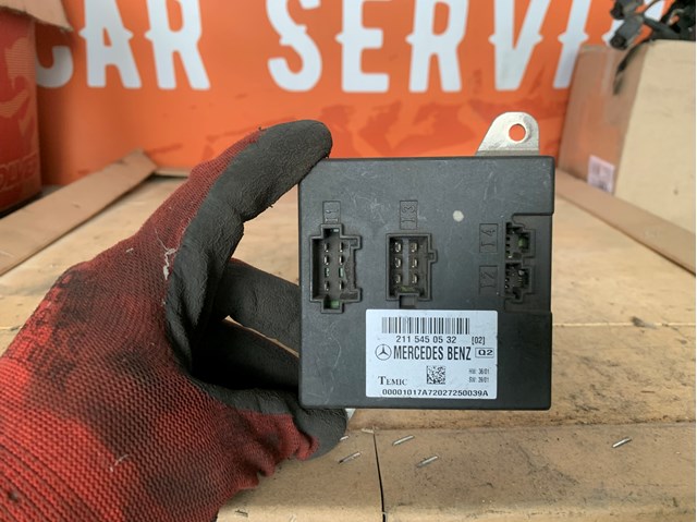 Блок управління сигналами SAM 2115450532 MERCEDES