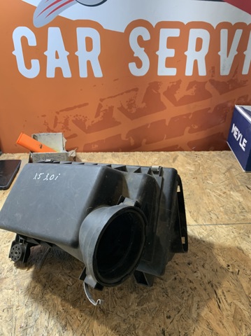 Корпус повітряного фільтра 7503559 BMW