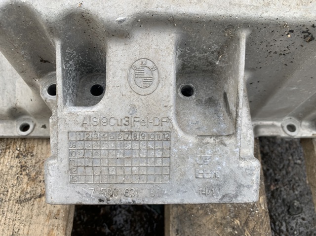 Піддон двигуна Бмв X1