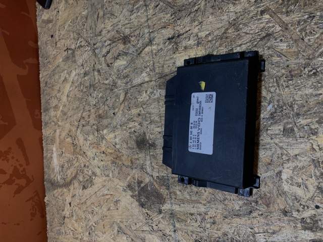 Блок управління акпп A0015450016 MERCEDES