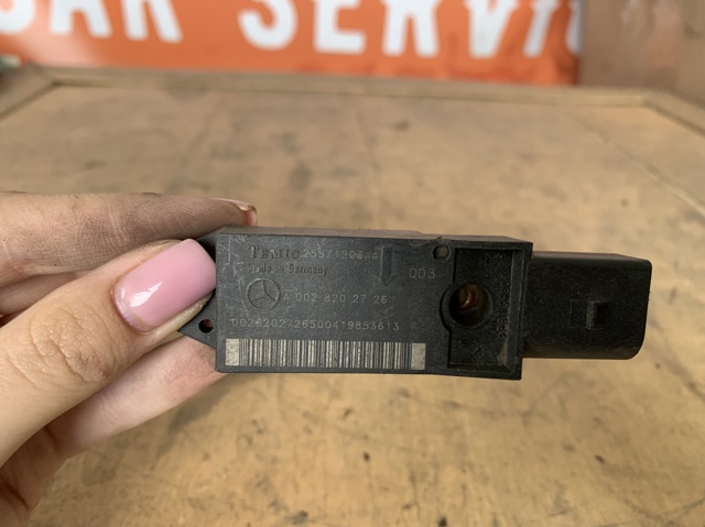 Датчик подушки безпеки A0028202726 MERCEDES