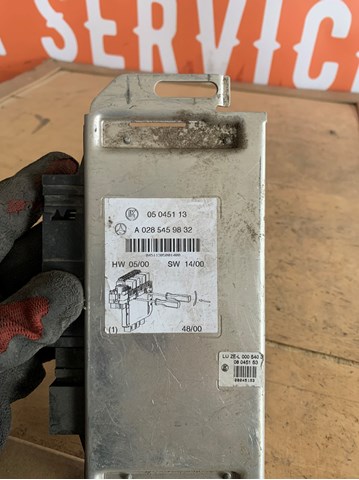 Корпус запобіжників A0285459832 MERCEDES