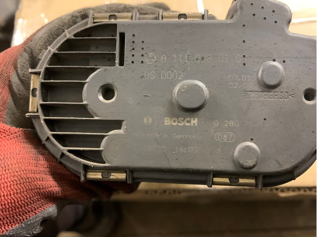 Дросельна заслінка компресора наддуву A1110980109 BOSCH