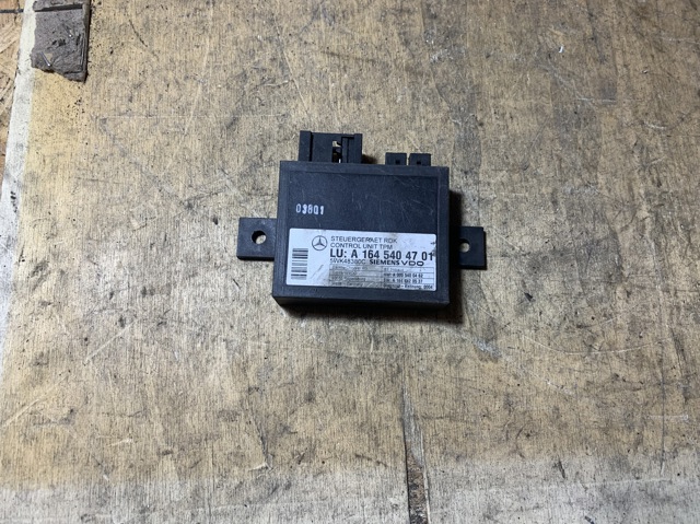 Блок системи контролю тиску в шинах A1645404701 MERCEDES
