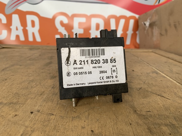 ЕБУ відкриття кришки багажника / двері 3-й (5-й) A2118203885 MERCEDES