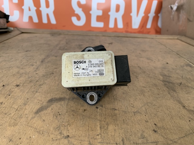Датчик поперечного прискорення (ESP) A2165420018 MERCEDES