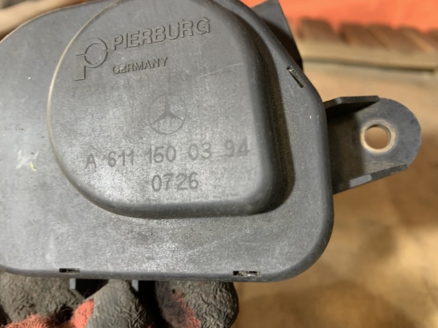 Клапан приводу заслінок впускного колектора A6111500394 MERCEDES