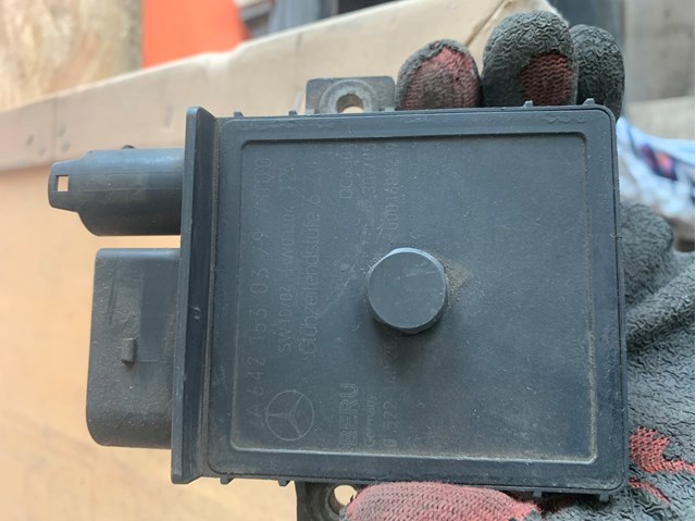Реле накалу A6421530379 MERCEDES