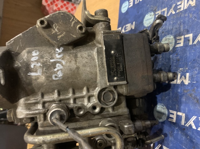 Система харчування двигуна MD189556 MITSUBISHI