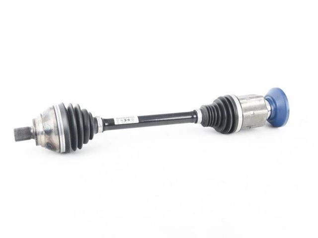 Привід правий 5N0407766D MARKET (OEM)