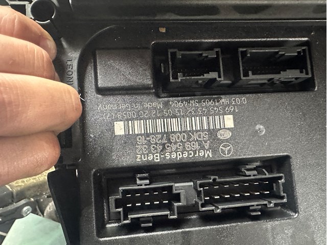 Блок управління сигналами SAM A1695454332 MERCEDES