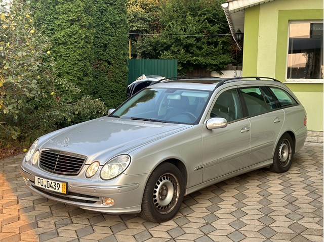 Двигун склоочисника лобового скла (трапеції) A2118200342 MERCEDES