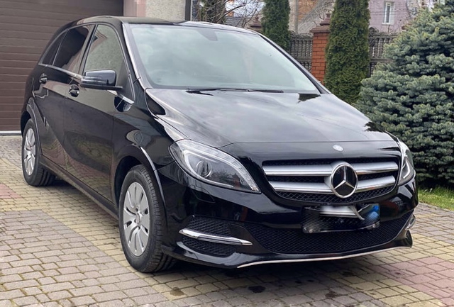 Щит запобіжний A2425200023 MERCEDES