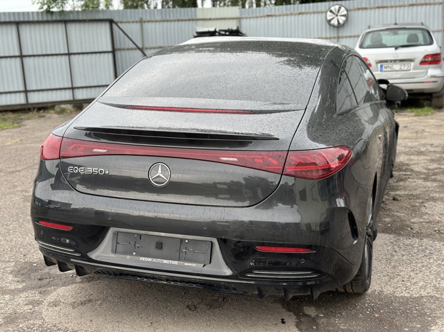 Лючок порту зарядки автомобіля A2956301901 MERCEDES