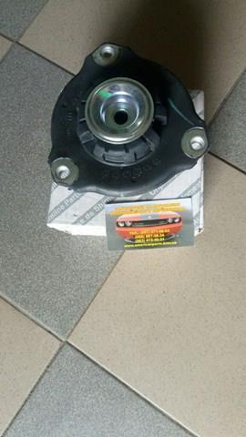 Кріплення переднього амортизатора 68304233AA CHRYSLER