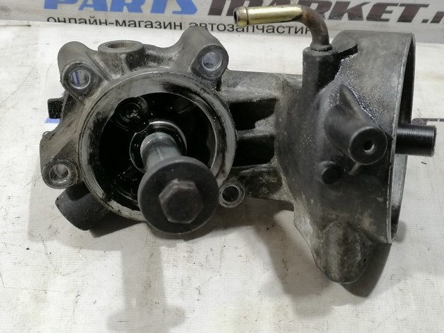 Корпус масляного фільтра 15238EB300 NISSAN