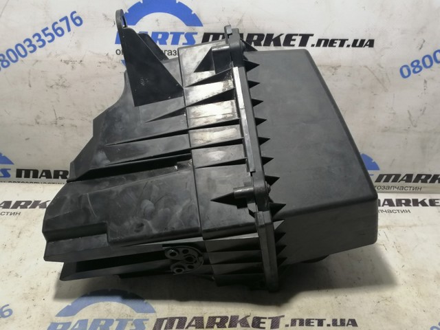 Корпус повітряного фільтра 6Y0129607D VAG