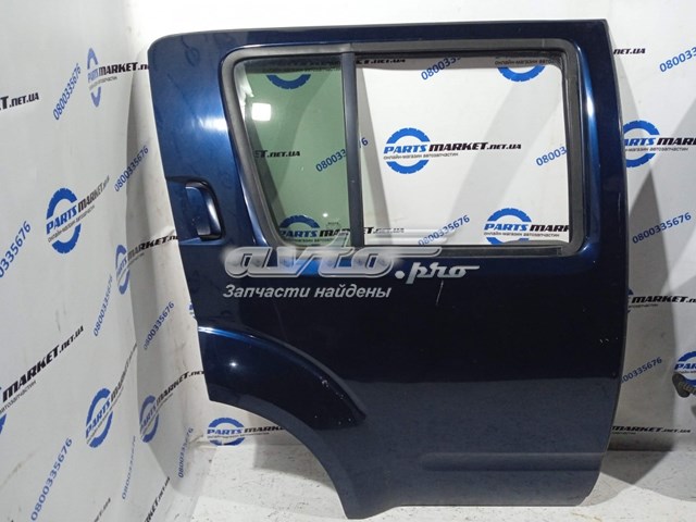 Двері задні, праві 82100EB330 NISSAN
