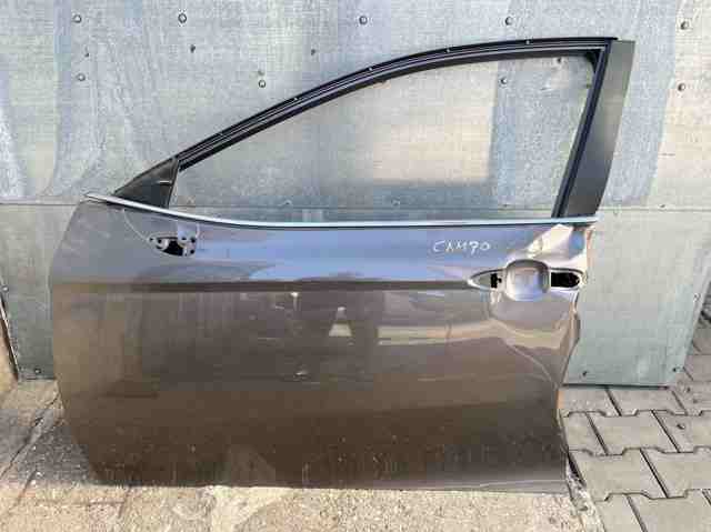 Двері кабіни 6700233250 TOYOTA